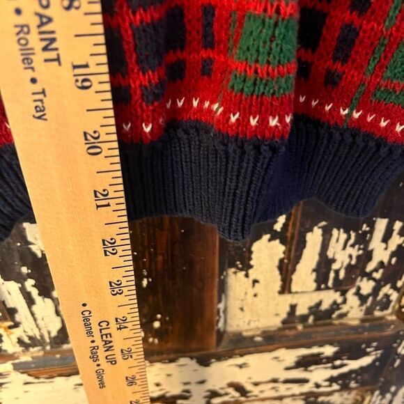 Creations III Vintage dog and cat sweater vest. Women’s Large. - Picture 3 of 5